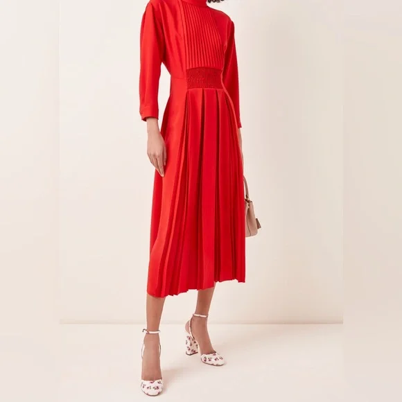 ‼️SOLD ‼️Prada Floral-Print Patent Leather NWT
Size 38:5🌹 - Picture 7 of 12